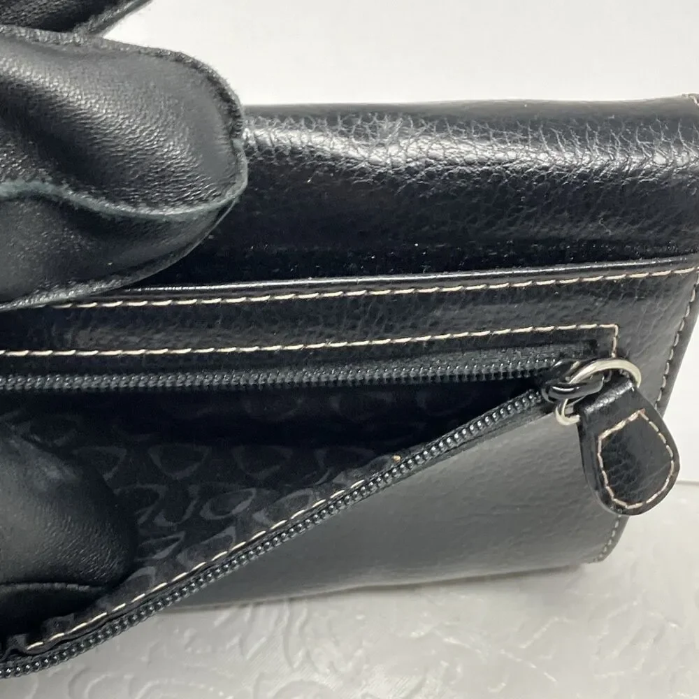 Liz Claiborne Wallet Womens Black Leather Tri-Fold Credit Cards ID slots Pocket